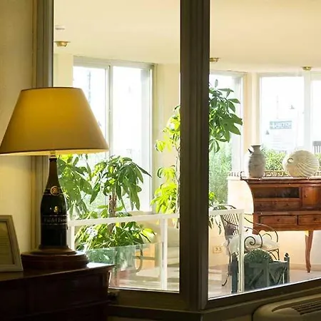 Lido Garda Hotel Anzio