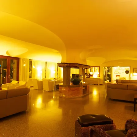 Hotel Lido Garda 3*