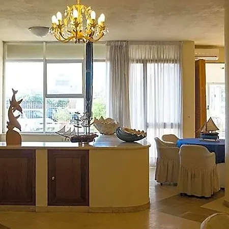 Lido Garda Hotel 3*